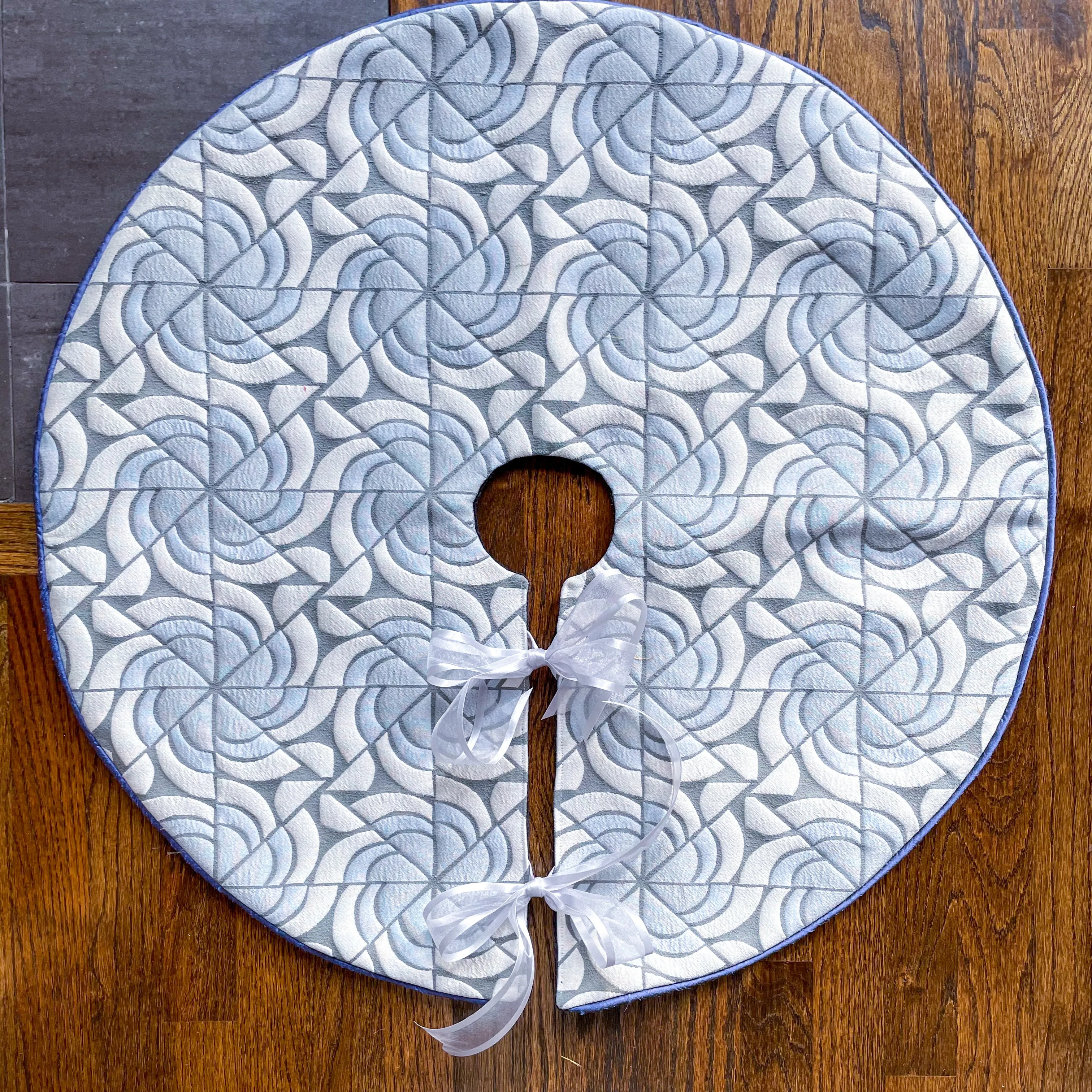 30" Blue, Gray White and Silver Christmas Tree Skirt | Reversible