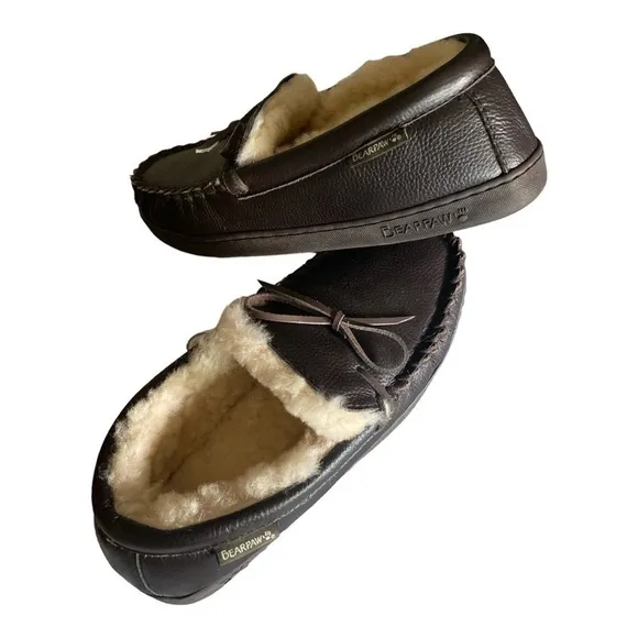 BEARPAW Men’s Chocolate Leather Sheepskin Indoor Outdoor Slip-On NWOT Si…