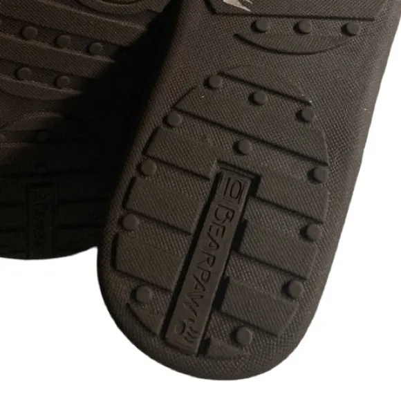 BEARPAW Men’s Chocolate Leather Sheepskin Indoor Outdoor Slip-On NWOT Si…