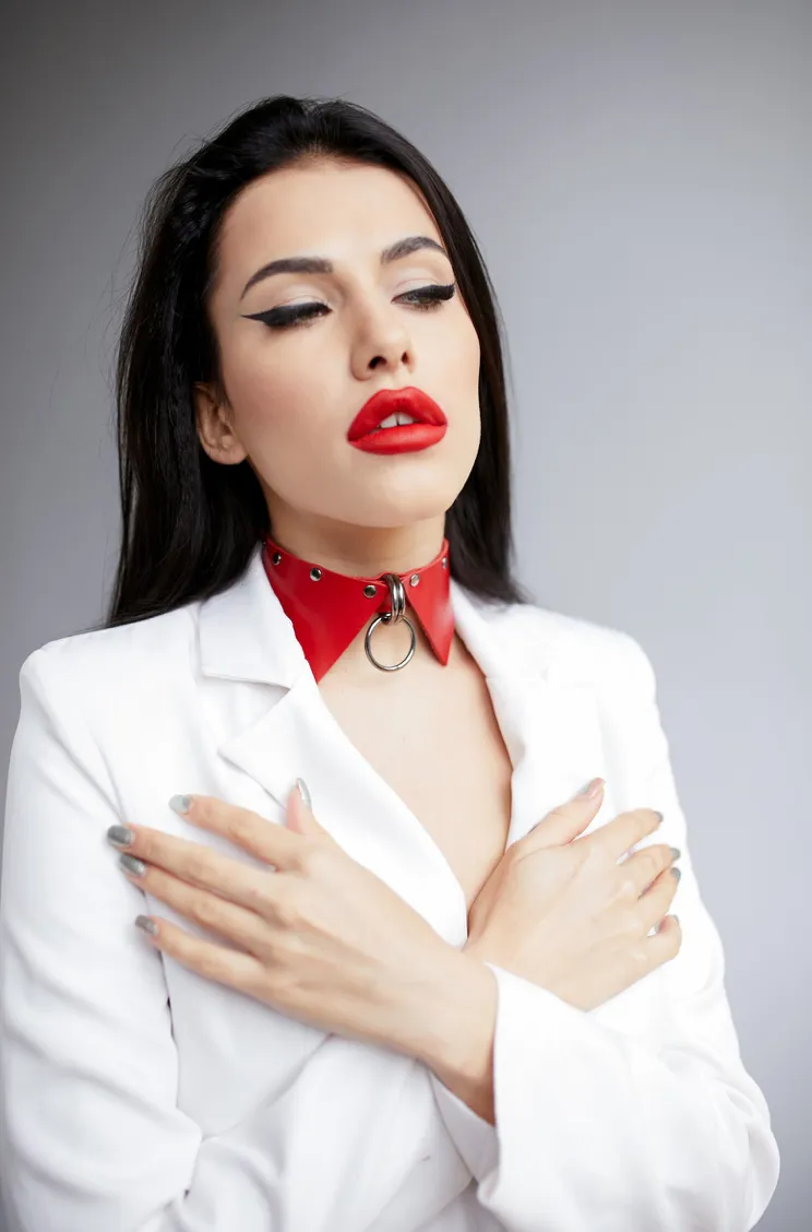 Choker "Toona" Red