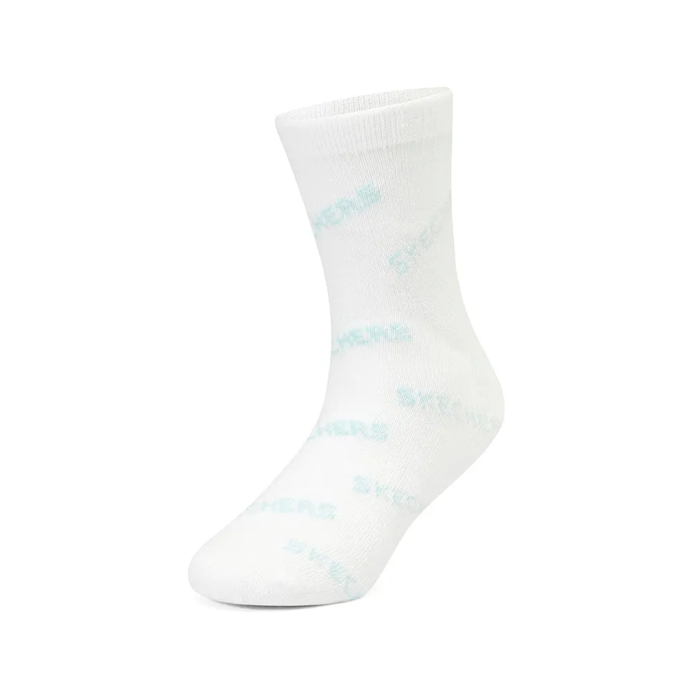 Comfort Athleisure: Performance Socks