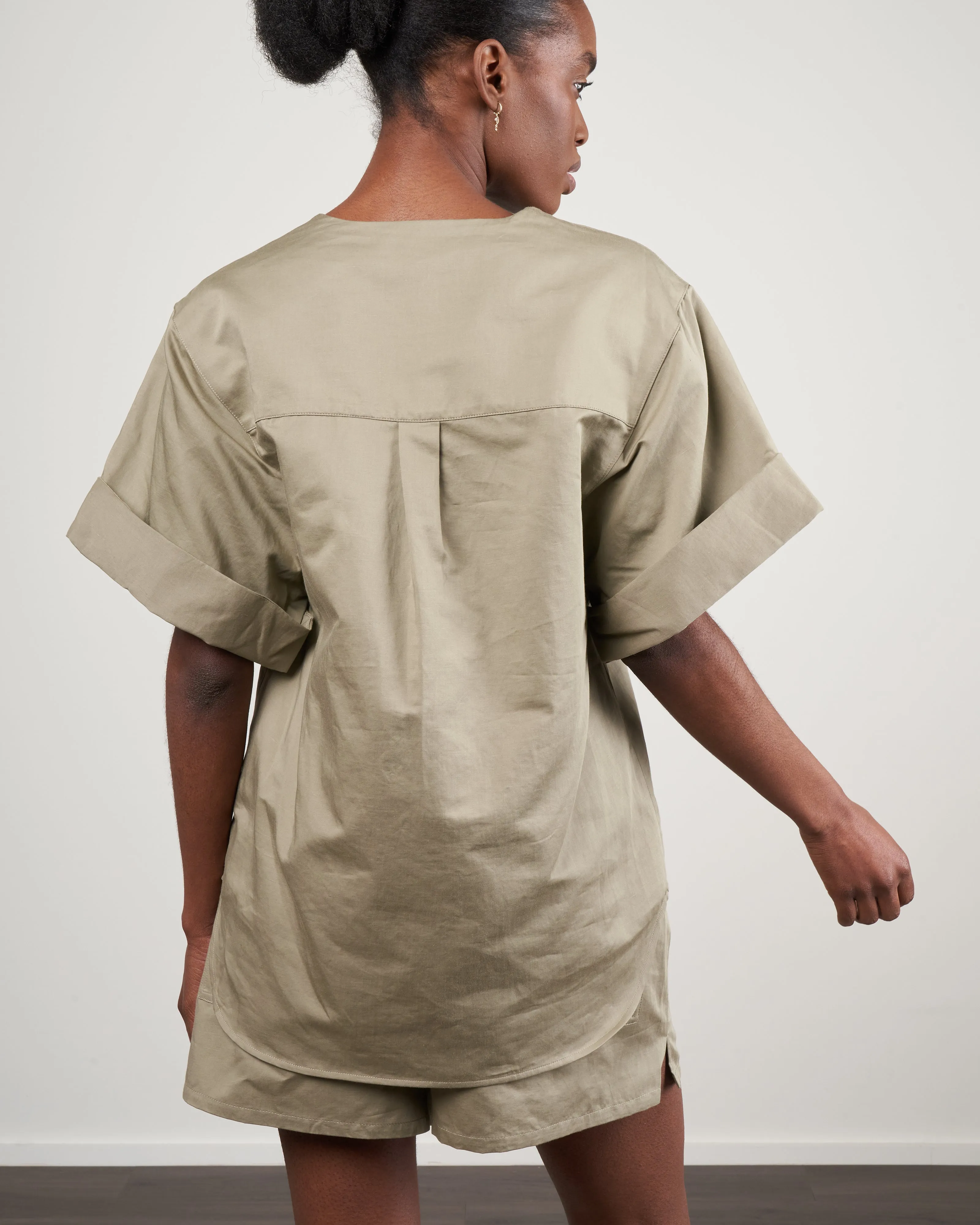 cotton linen sateen v neck top - dark clay