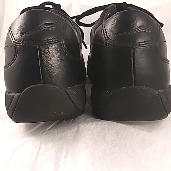 Dansko Women's Emma Leather Lace Up Comfort Sneaker Black Slip Resistant size 39