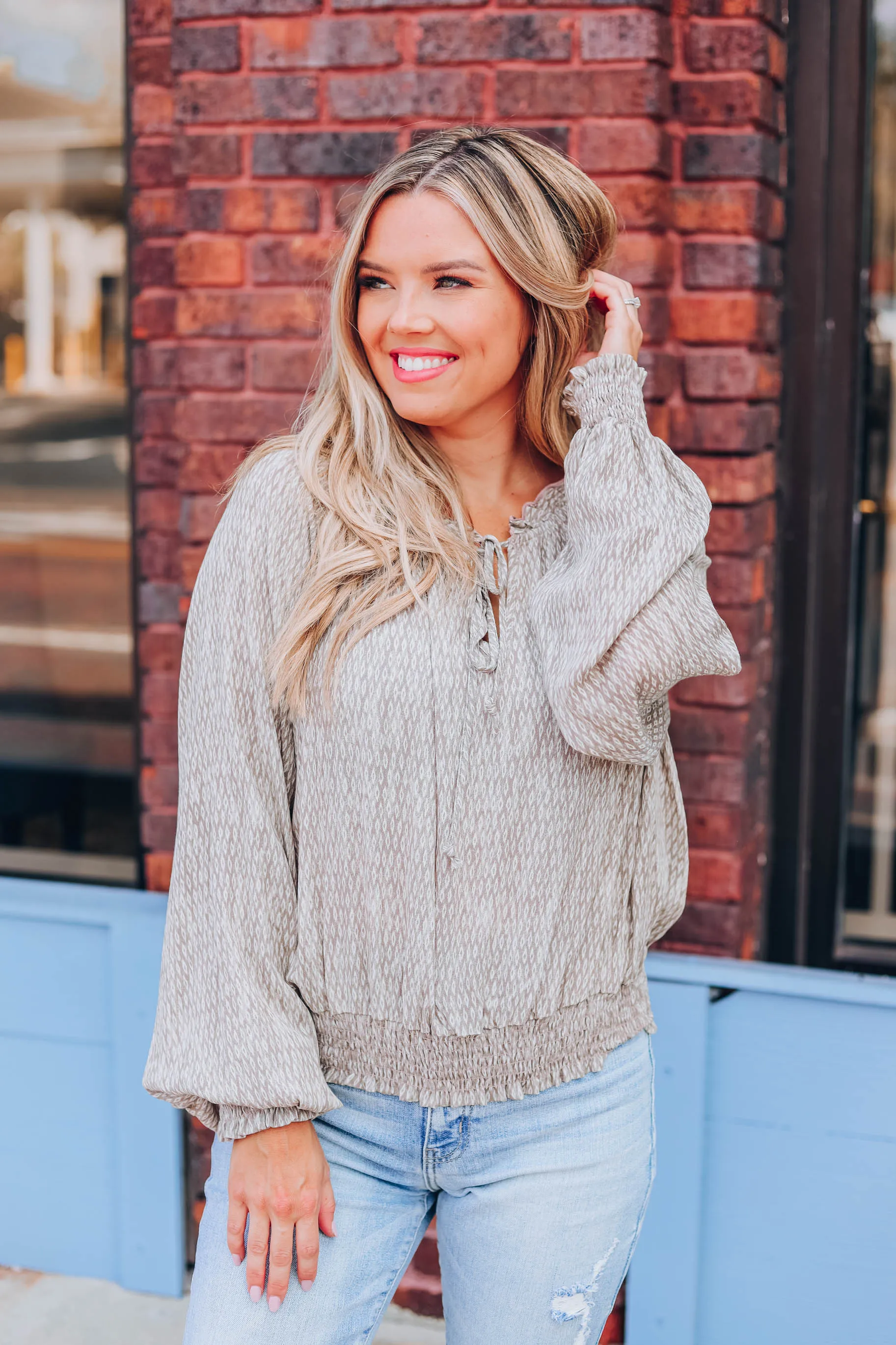Feminine Reserve Blouse