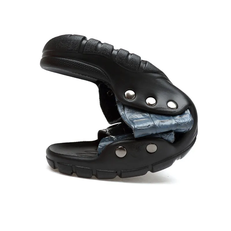 INSTOCK- Embossed crocodile pattern cowhide men's slippers.