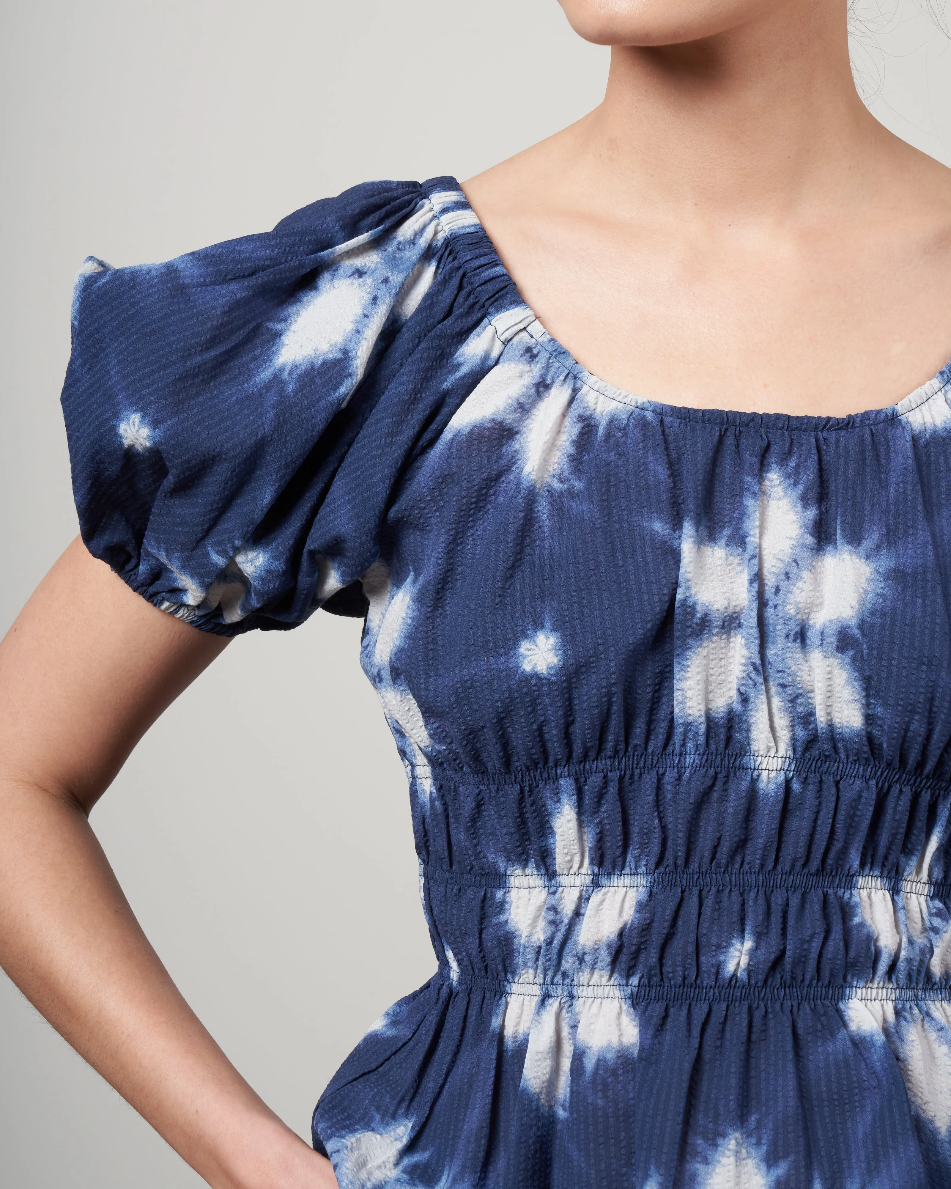 isla print puff sleeve top - navy