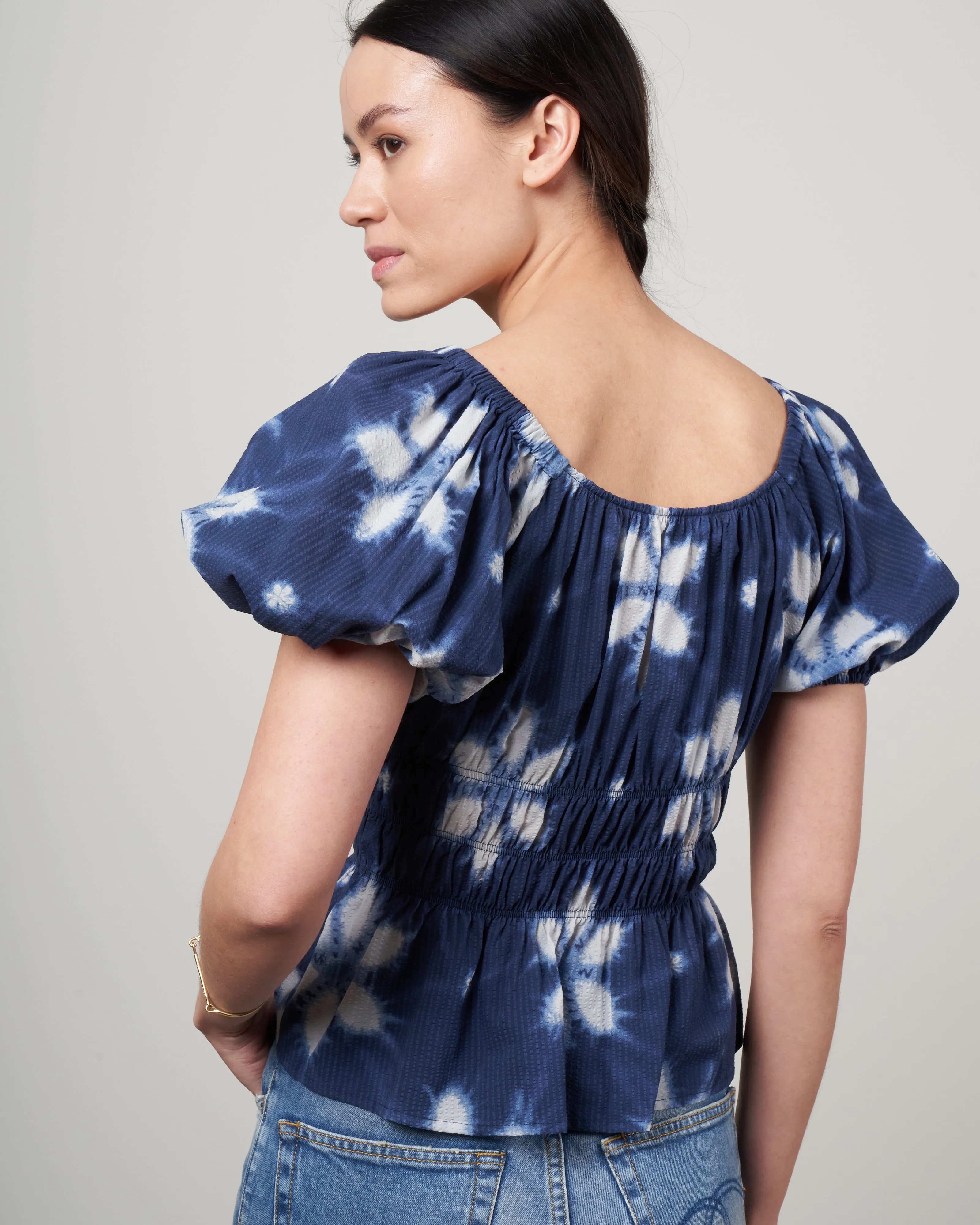isla print puff sleeve top - navy