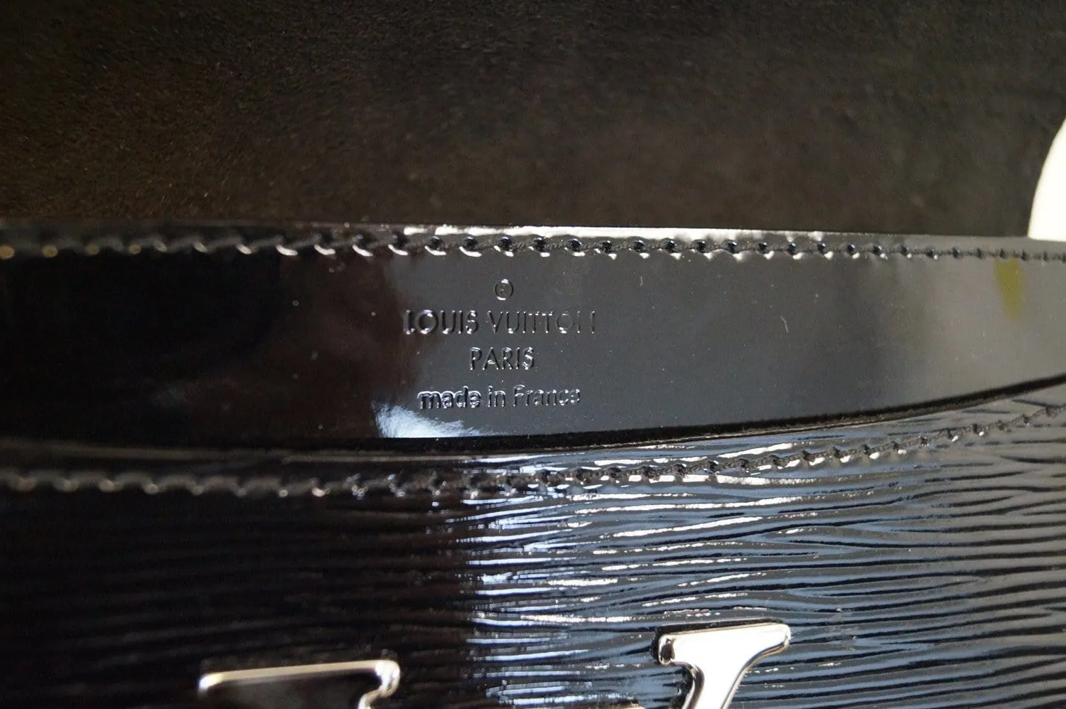 LOUIS VUITTON Black Electric Epi Leather Louise PM Bag