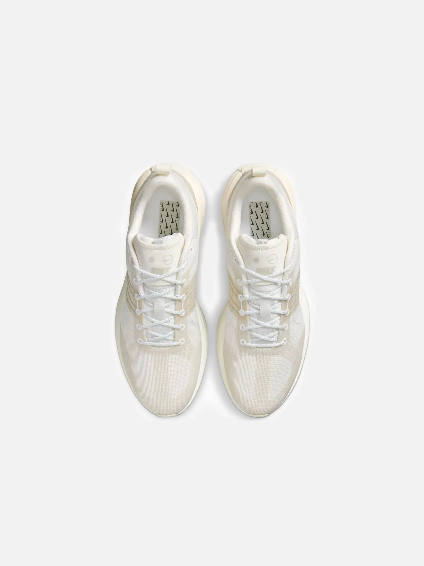Lunar Roam "Phantom and Light Bone"