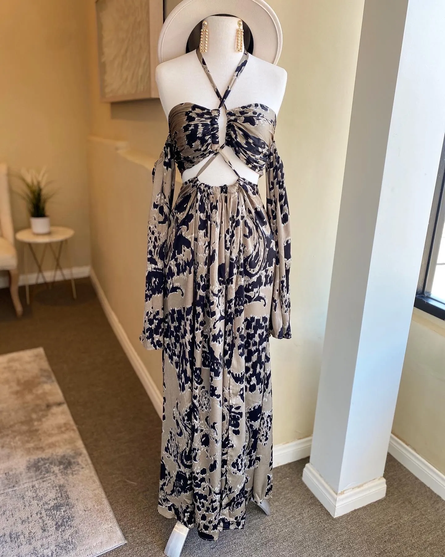 O/S Cross Front Maxi Dress