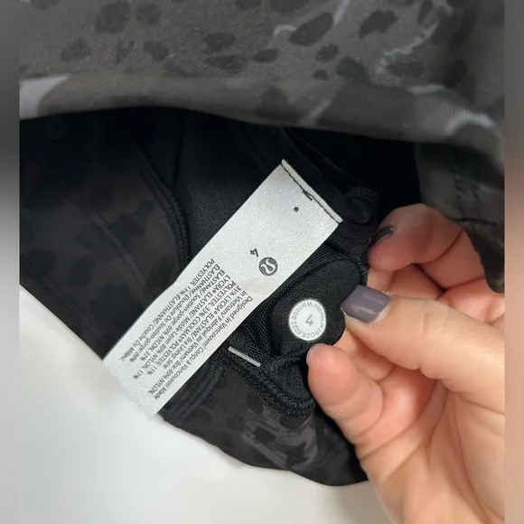 Size 4 lululemon energy bra