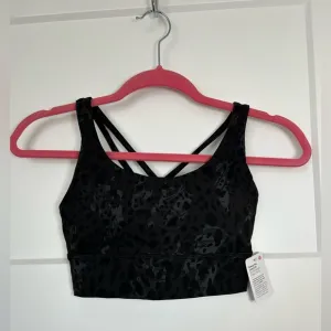 Size 4 lululemon energy bra