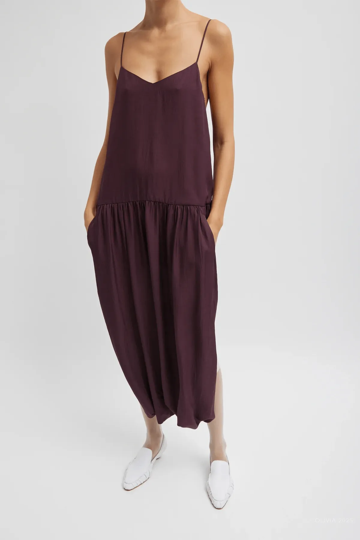 Spring Acetate Strappy Jalouise Dress in Crimson