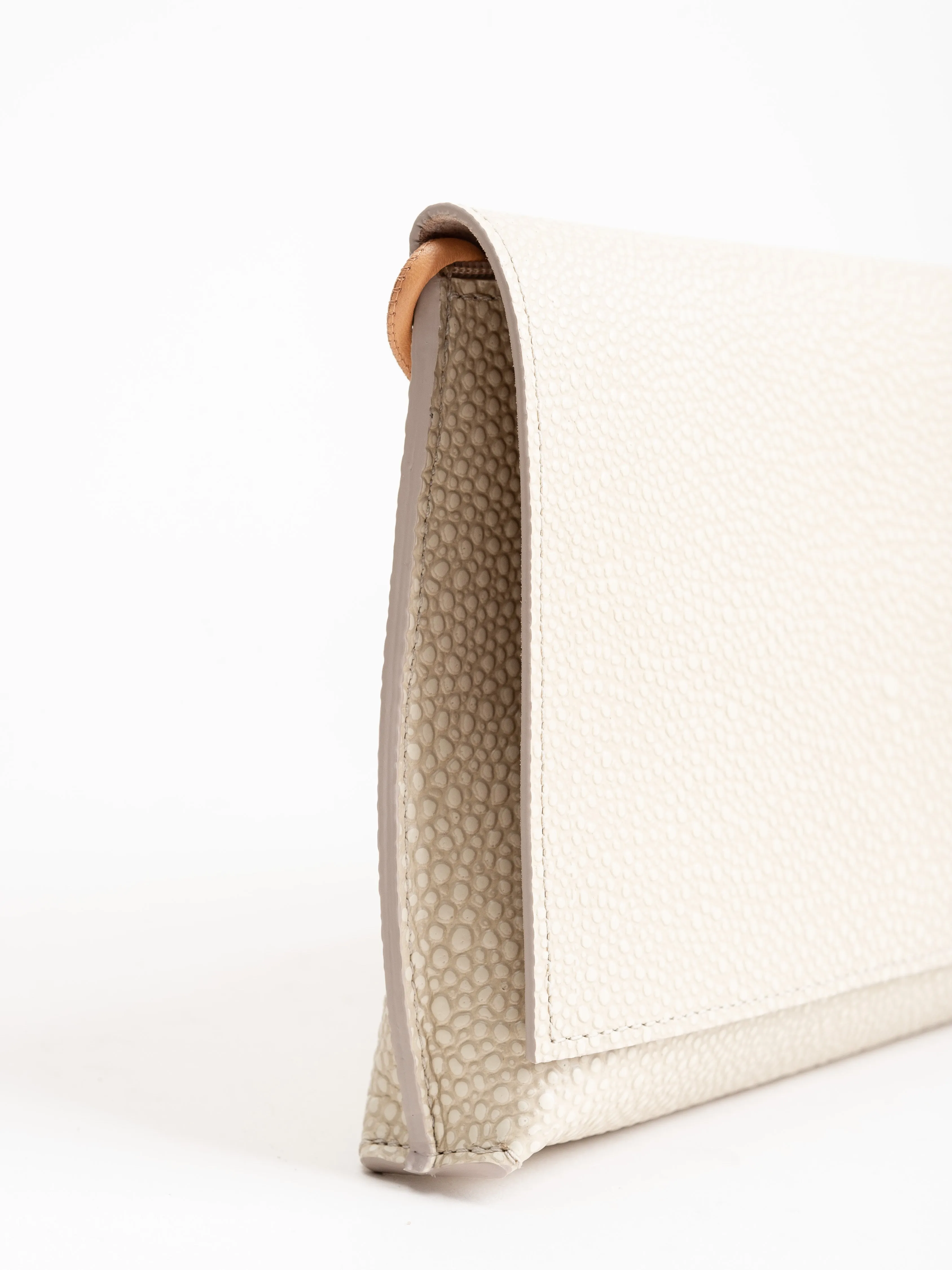 strappy foldover - ivory shagreen