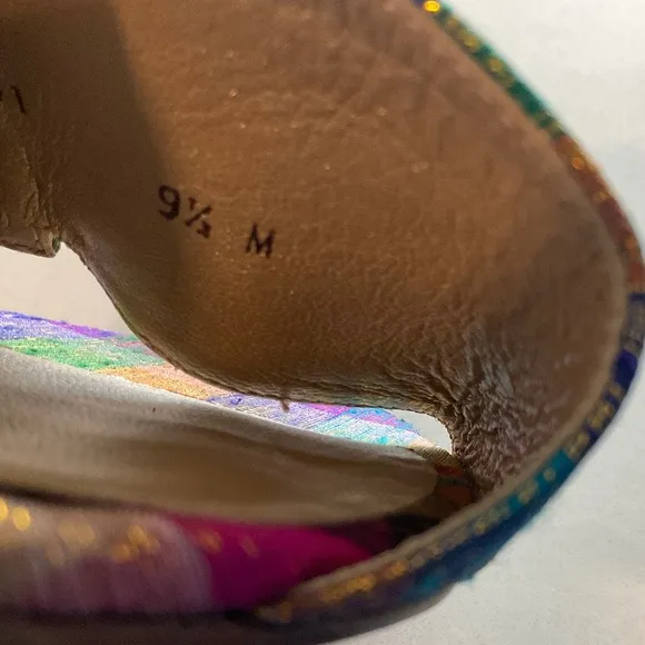 Stuart Weitzman Multi Colored Slip On Heels Size 9.5