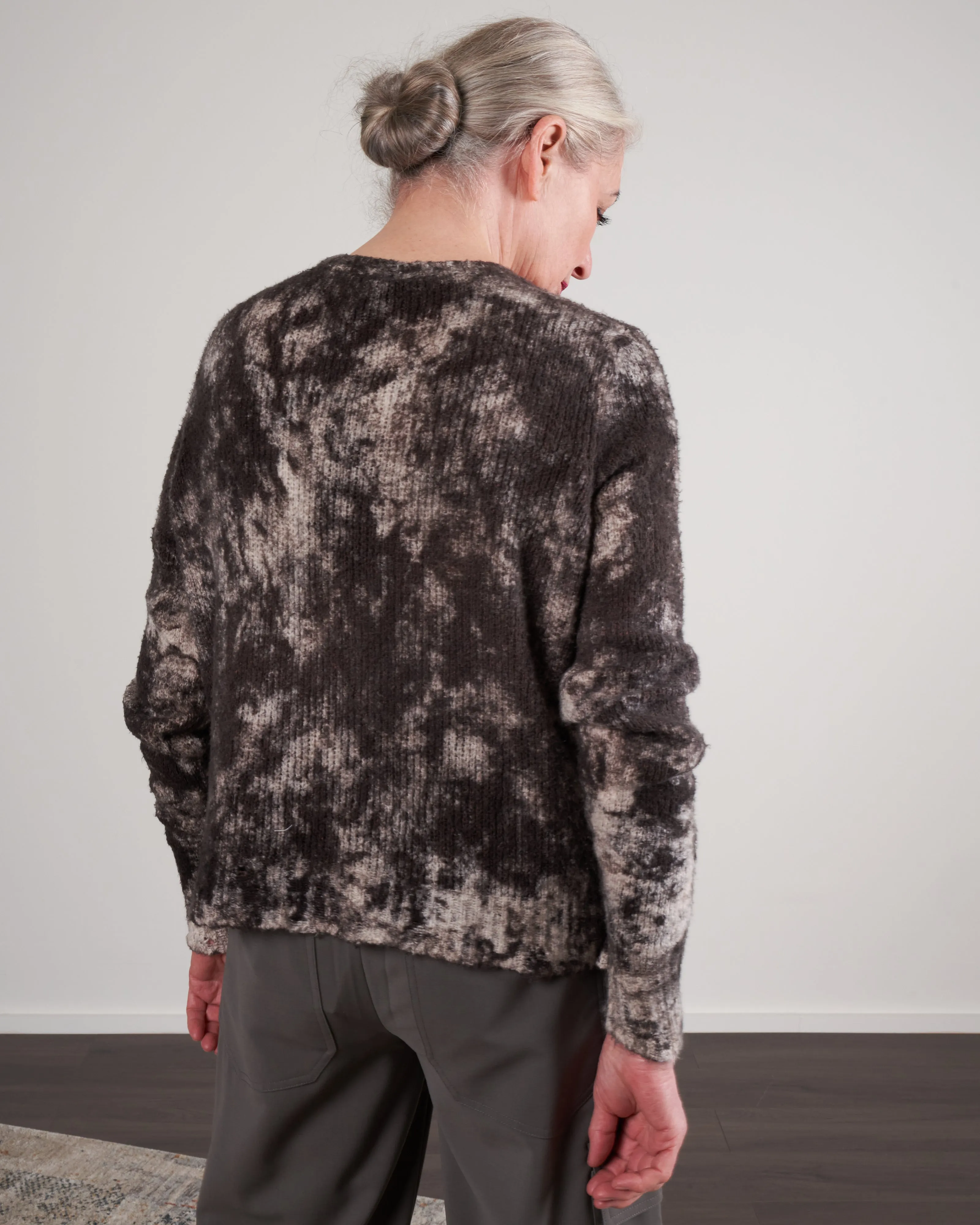 v neck brushed cotton cardigan with destroyed edges and embroidery - carruba